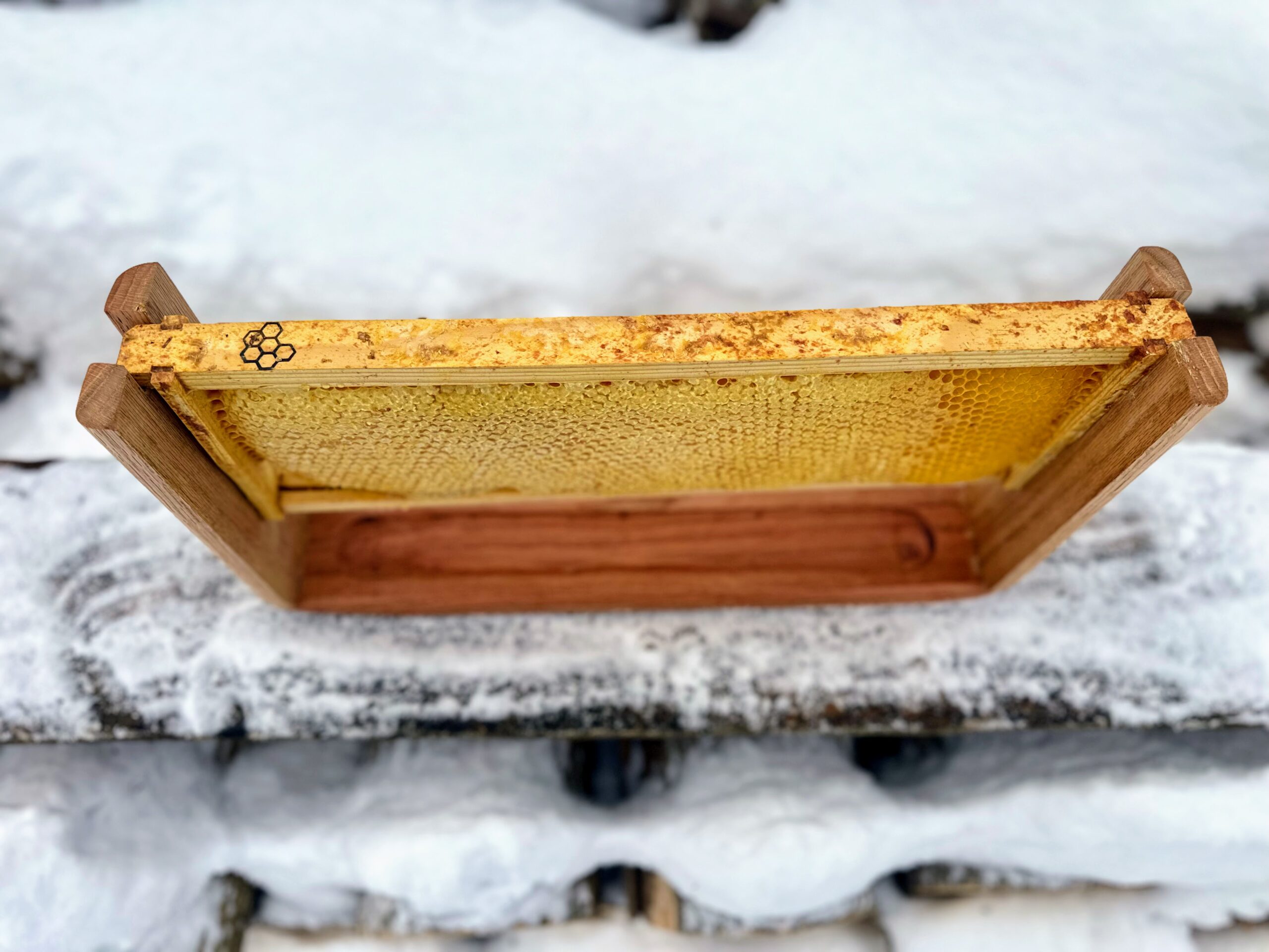 Display stand for a full honeycomb frame - Image 4